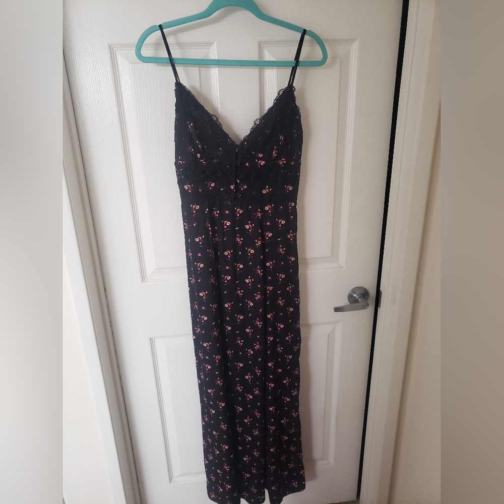 Intimately Free People Out And About Maxi Slip Dress Size S Black Floral Lace - Picture 4 of 4